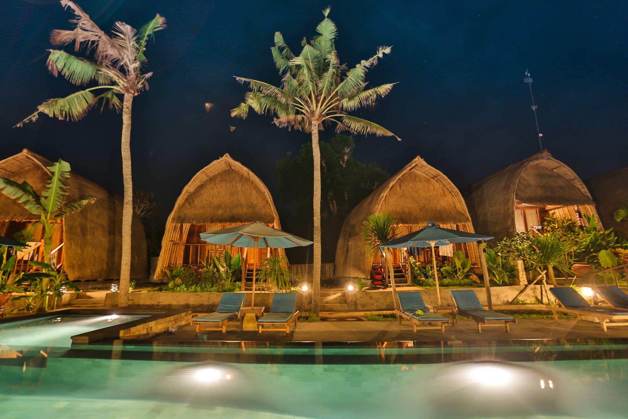 Sunset Coin Lembongan Hotel Exterior photo